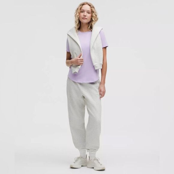 NWT Sz 12 LOVE CREW Curved-Hem Crewneck T-Shirt - Lavender Frost LFRS Lululemon - Picture 2 of 10